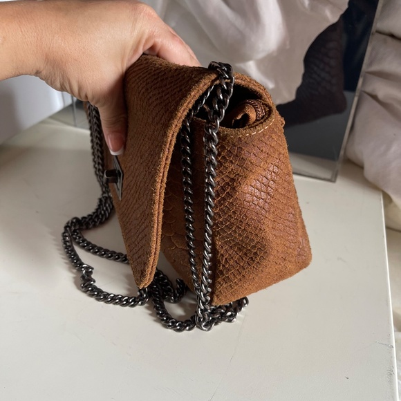 Brown Chain Strap Women Bag - Picture 6 of 9